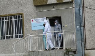 На първо четене: РЗИ ще карантинира чрез SMS или e-mail