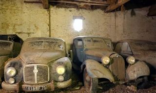 Колекция от редки френски автомобили, бе намерена в стара плевня (ВИДЕО)