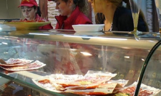 Триумф на български деликатеси на Международната изложба „Фудтех“ в Пловдив