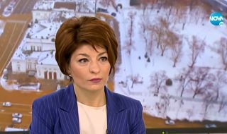 Атанасова: Казусът с ДКК е скандален, не става въпрос за разчистване на сметки - 1