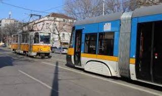 Фандъкова към министър Алексиев: Компенсирайте справедливо градския транспорт