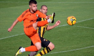 Литекс урежда контроли с отбори от "А" група