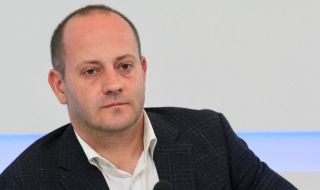 Радан Кънев за втория мандат: Изобщо не разбирам защо се говори с БСП