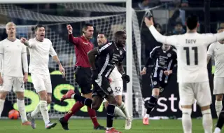 Лацио скочи на съдиите след равенството в Удинезе