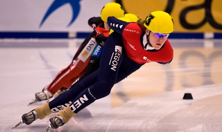 Холандската доминация в кънките продължава