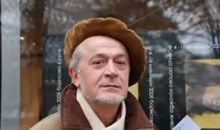 Огнян Стамболиев: "Недостойно е един истински интелектуалец и творец да бъде клакьор на властта...”