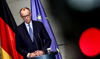 Мерц настоява Украйна да затегне ограниченията за пътуване на младите украински мъже