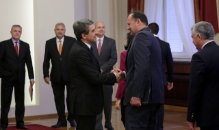 Петков: Настоях президента да укроти правосъдния и военния министър