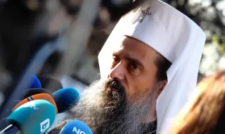 Вартоломей и Даниил служат литургия в Рилския манастир