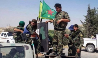 Кюрдите превзеха военна база край ключовия сирийски град Ракка