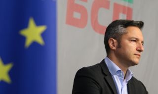 Вигенин: Спекулация е, че Румен Радев прави нова лява партия