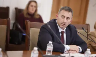 Спецов в НС: До края на март всички нужди за обработка и преработка на нефт от „Лукойл Нефтохим Бургас“ са подсигурени