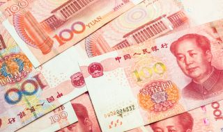 Какво се случва напоследък с китайския юан 