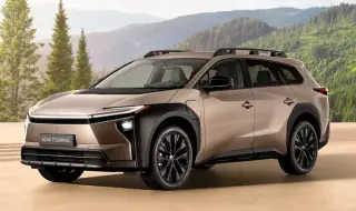 Toyota представи по-практична версия на bZ4X