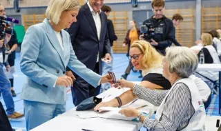Exit poll: Opposition leads in Swedish parliamentary elections