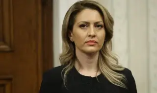 Рая Назарян: Не се водят разговори по процедурата за нов ВСС, а се изискват 160 гласа