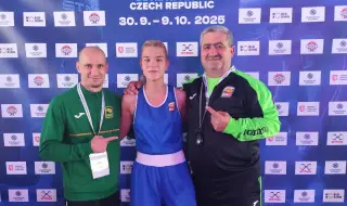 Христеа Нинова осигури първия медал за България от европейското по бокс за младежи и девойки 