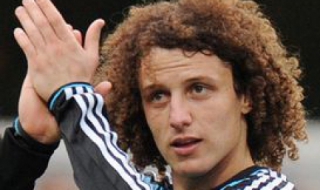 От Барселона убедени в привличането на Давид Луис