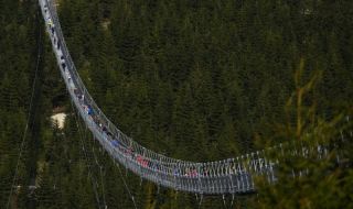 Откриха най-дългия висящ мост в света