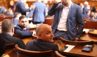 В НС продължава обсъждането на актуализацията на бюджета