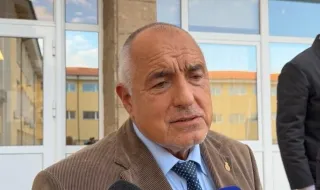 Бойко Борисов гласува в Банкя: „Затова дойдох и гласувах“ ВИДЕО