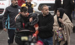 Трагедия разтърси Турция! 40 души загинаха на място
