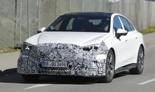 Първи поглед към новата C-Class 