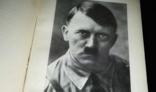 Продават на търг молив на Хитлер, подарък от Ева Браун (СНИМКИ)