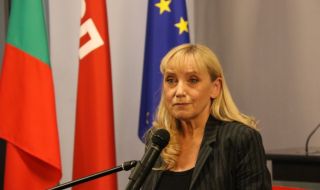 Елена Йончева: Ако г-н Борисов се чувства невинен, нека даде имунитета си