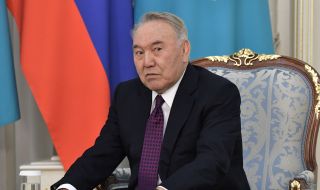 Назарбаев претърпя сърдечна операция