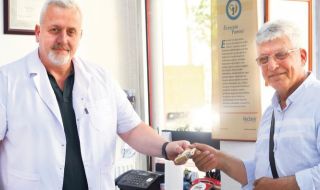 Турски аптекар намери 10 000 евро и издири в България собственика на парите
