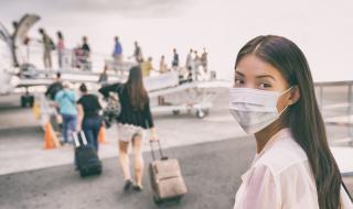 Коронавирус: Опасността от зараза при полет е подценена