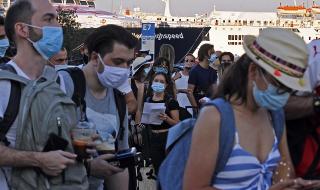 По-строги мерки срещу Ковид-19 в Гърция от днес