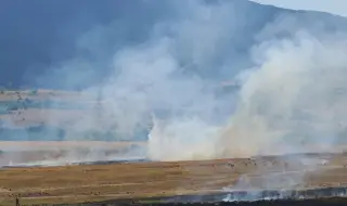 Голям пожар край село Стрелци