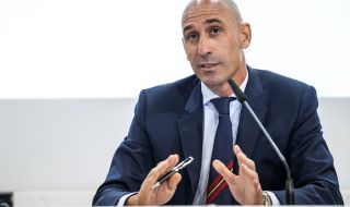 Президентът на испанската футболна федерация обижда Валенсия, Севиля и Виляреал в личен разговор