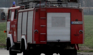 Пожар в бургаски мол