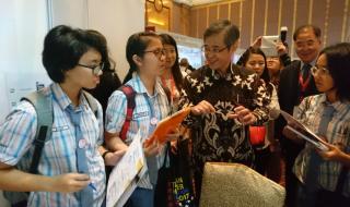 Индонезия промотира висшето образование в Тайван