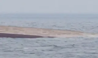 The capsized ship "Horiv" enters Bulgarian waters