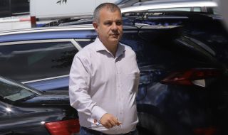 Кошлуков иска нова дата за изборите заради футболен мач