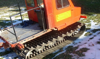 Прекарват цигари през границата с верижна машина