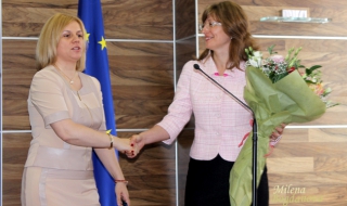 ТОП приоритет е намирането на пари