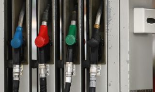 Петролната и газова асоциация оптимистично за цените на горивата: Няма да се променят до края на май