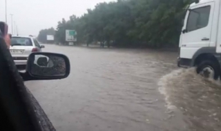 Отводняваха Цариградско шосе