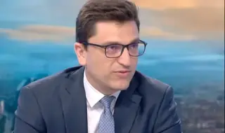 Венко Сабрутев: Радев каза, че ще се бори с олигархията, тя се оказа пенсионерите, майките и работещите