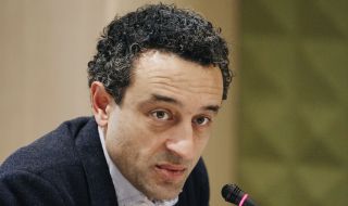 Лорер: Правителството не подкрепя обявяването на форсмажор