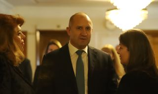 Румен Радев: Вратите ми са отворени за Стево Пендаровски, да заповяда