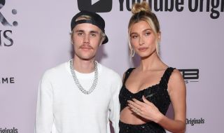 Джъстин Бийбър проговори за състоянието на жена си след съмненията за инсулт (ВИДЕО)