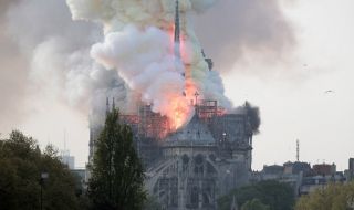 Завърши укрепването на конструкцията на парижката катедралата Нотр Дам