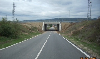 Пътищата са сухи