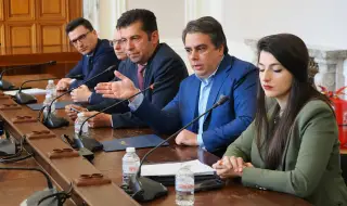 "Продължаваме промяната" се събира на Национален съвет, избира тема за вота на недоверие
